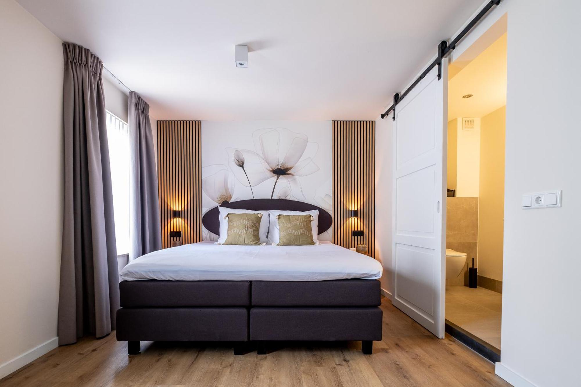 Bb Aan De Kapel Bed & Breakfast Roermond Exterior photo